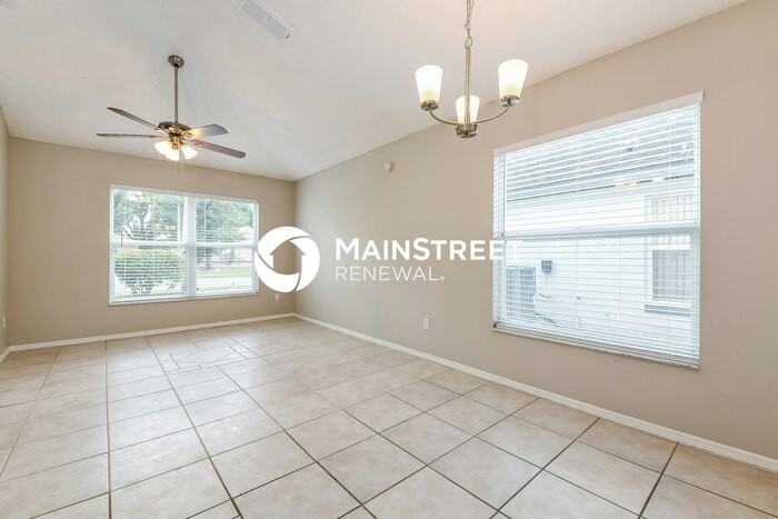 2600 Chatham Cir - Photo 4 of 17