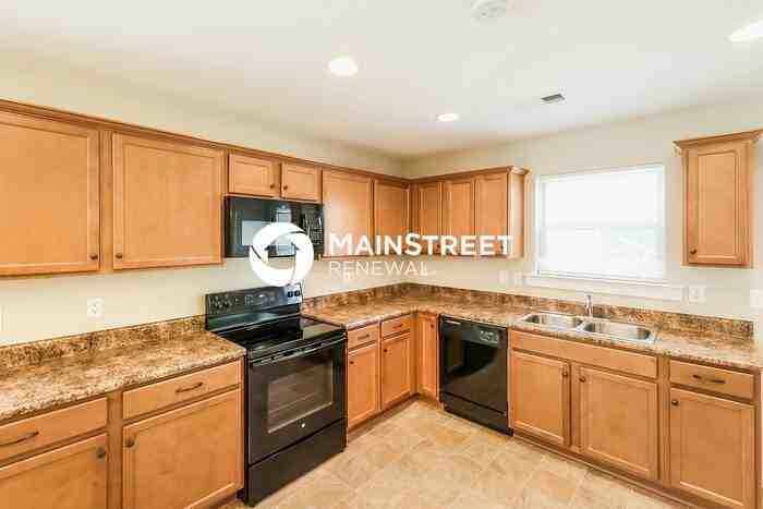 587 Kincaid Cove Ln - Photo 5 of 16