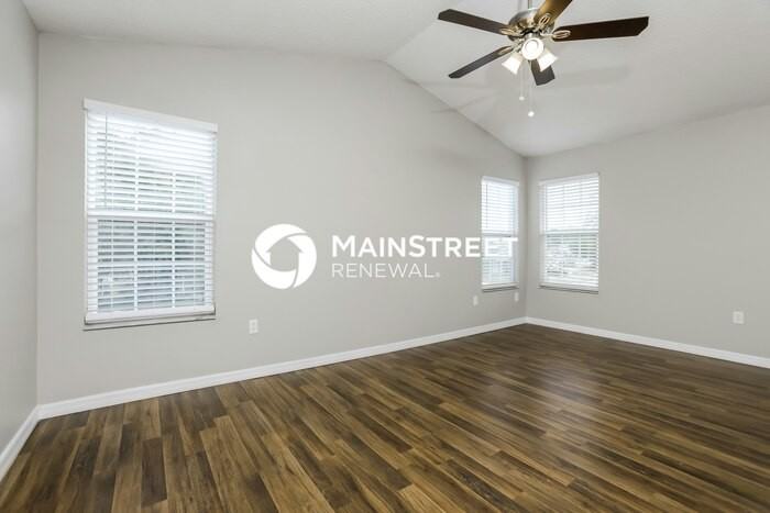 6742 Brittany Chase Ct - Photo 7 of 17