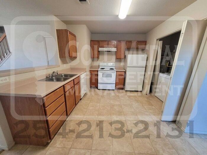 3710 Malibu Ln - Photo 4 of 20