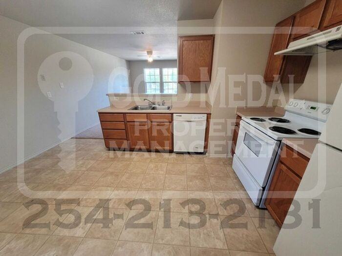 3710 Malibu Ln - Photo 5 of 20