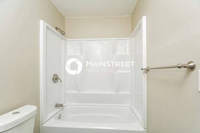 1 Olive Pl - Photo 7 of 15