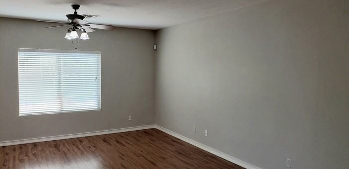 1297 E Birdland Dr - Photo 3 of 34