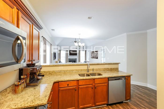 190 Sharpe St - Photo 3 of 17