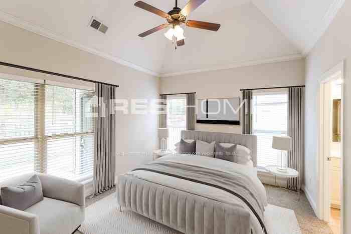 190 Sharpe St - Photo 6 of 17