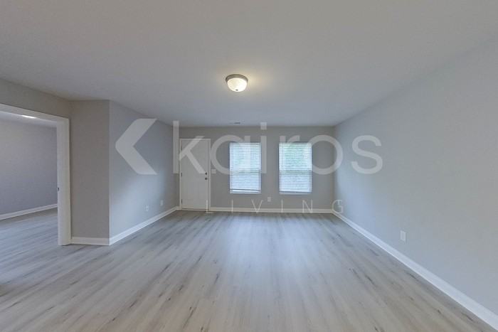 1424 Centipede Drive - Photo 2 of 21