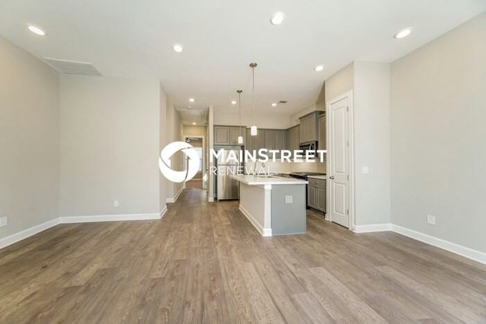 5106 Royal Heath Dr - Photo 5 of 15