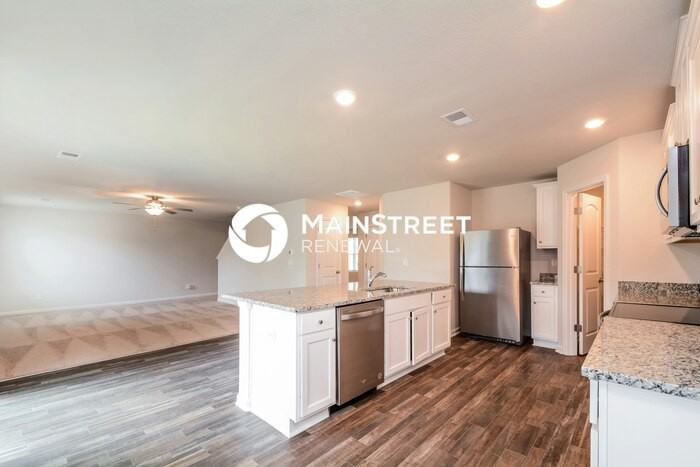 505 Turning Lake Dr - Photo 3 of 17