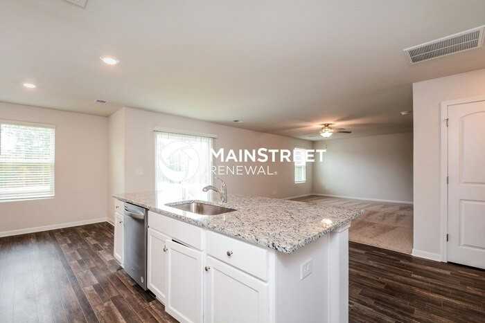 505 Turning Lake Dr - Photo 4 of 17