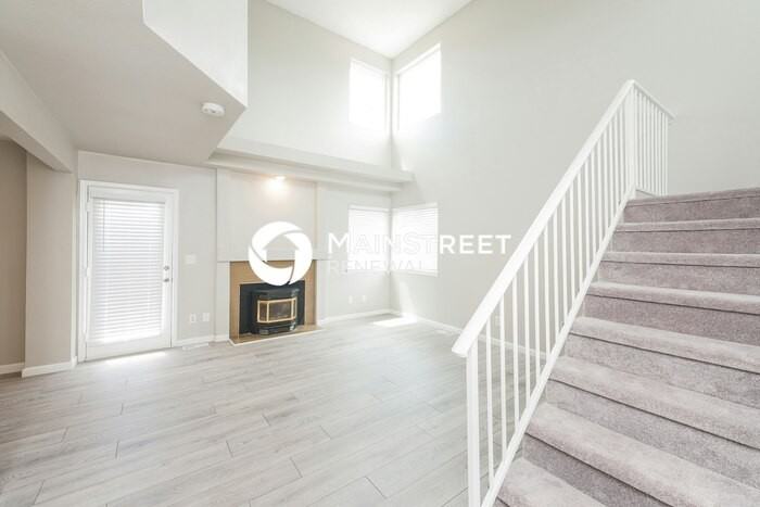 19410 E 45th Ave - Photo 5 of 18