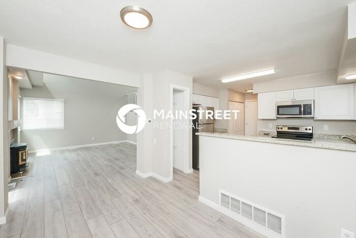 19410 E 45th Ave - Photo 7 of 18