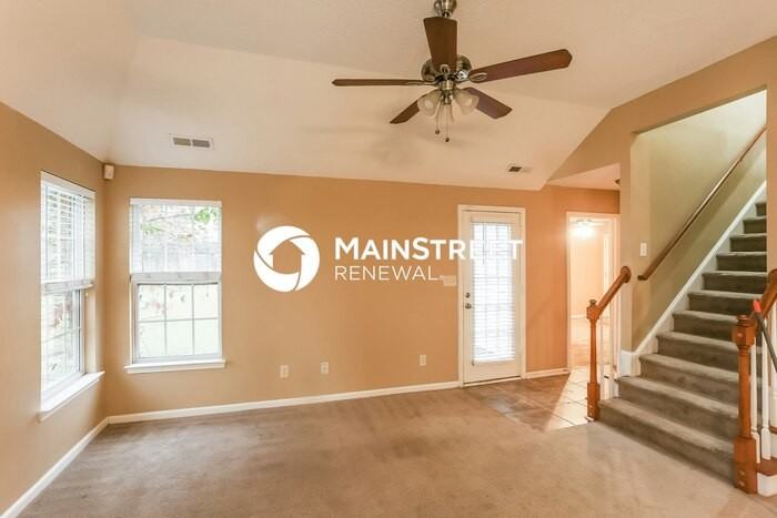 5801 Autumn Trace Lane - Photo 3 of 16