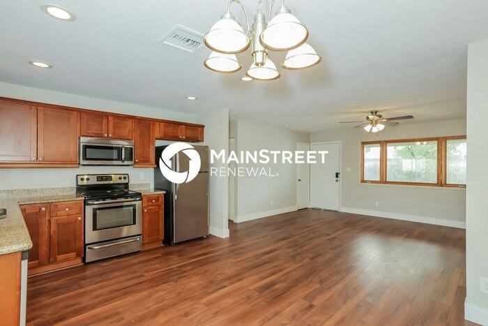 2138 East Monte Cristo Avenue - Photo 3 of 16