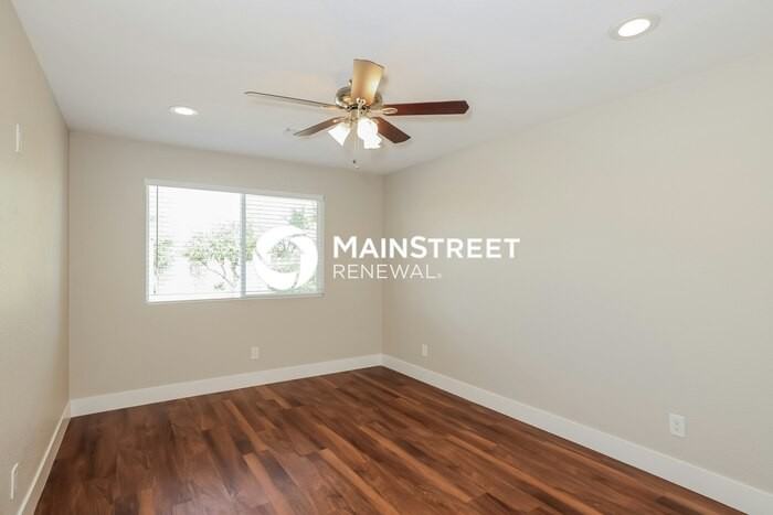 2138 East Monte Cristo Avenue - Photo 6 of 16