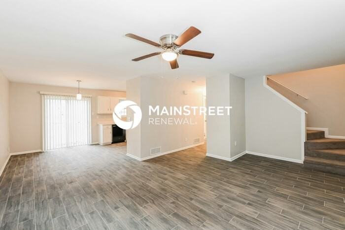 5616 Hammond Dr - Photo 3 of 17