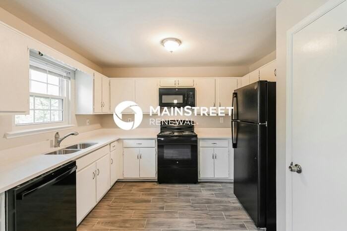 5616 Hammond Dr - Photo 6 of 17