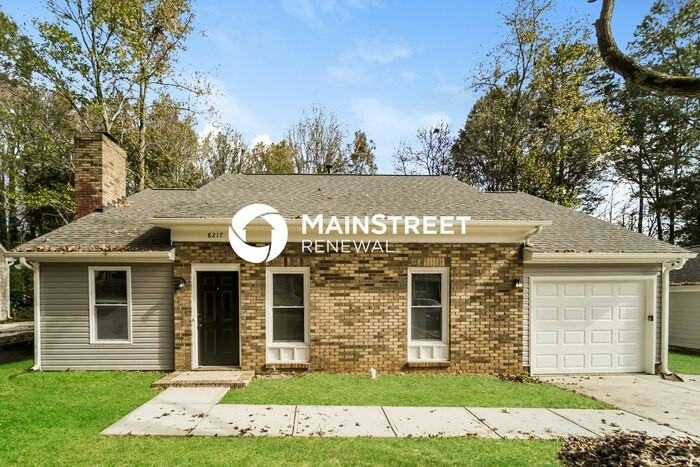 8217 Meadowdale Ln - Photo 3 of 16