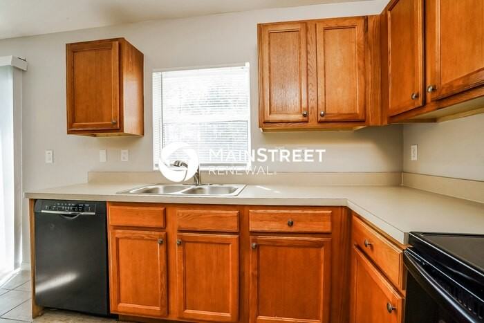 109 Ocean Park Dr - Photo 7 of 16