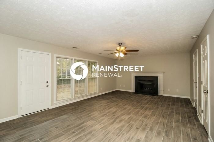 2079 Winsburg Dr - Photo 3 of 17