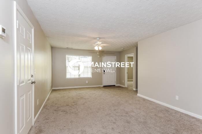 211 Clydesdale Lane Southeast - Photo 4 of 16