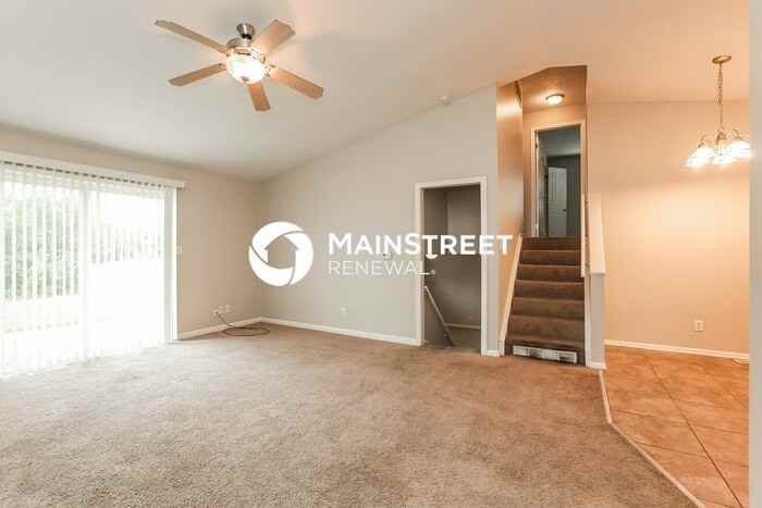 5248 Telford Court - Photo 3 of 18