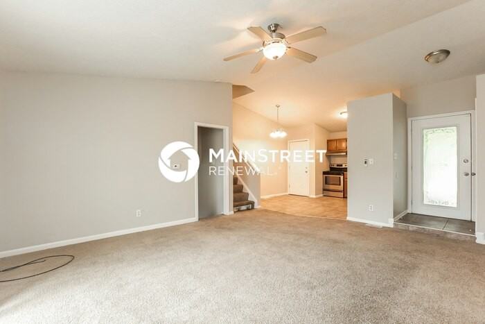 5248 Telford Court - Photo 4 of 18