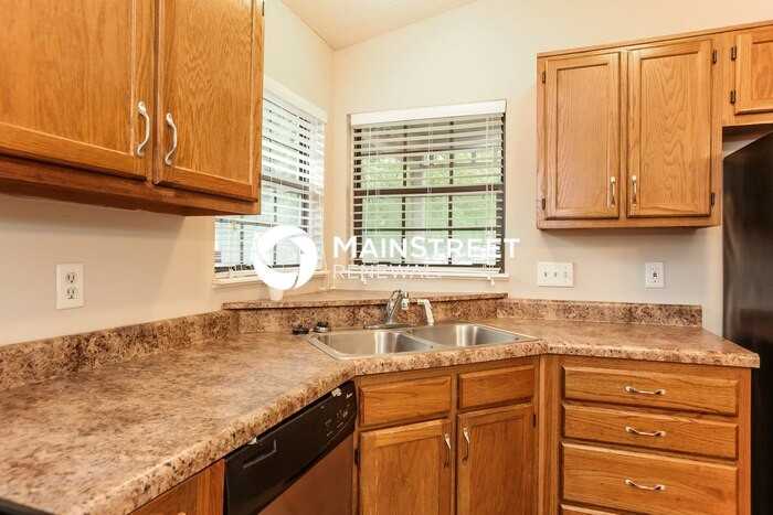 5248 Telford Court - Photo 6 of 18