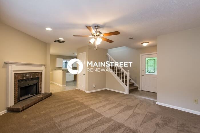 4677 Cedar Park Trl - Photo 4 of 14