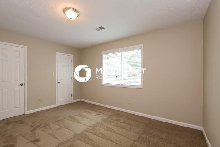 4677 Cedar Park Trl - Photo 7 of 14