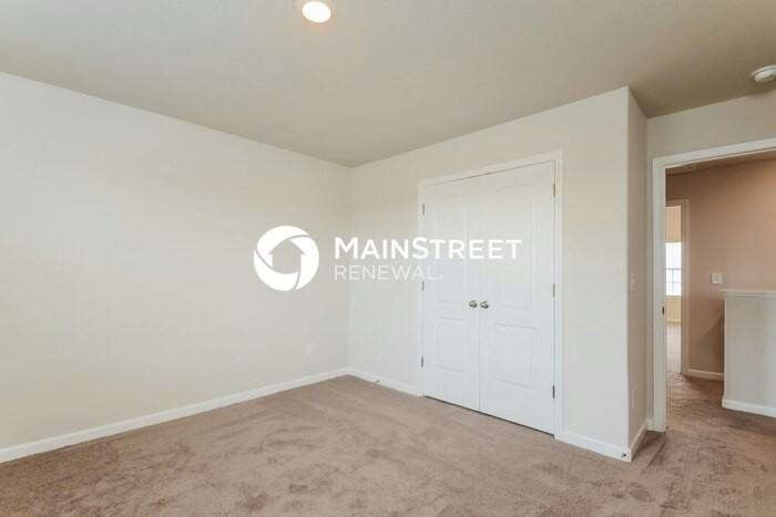 244 Indian Summer St - Photo 7 of 15