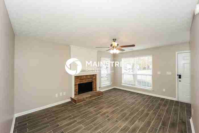 1163 Millwood Dr - Photo 3 of 17