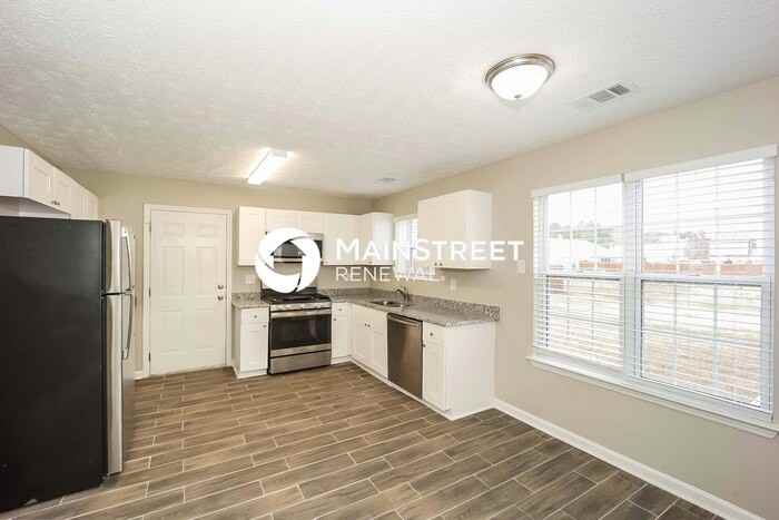 1163 Millwood Dr - Photo 6 of 17