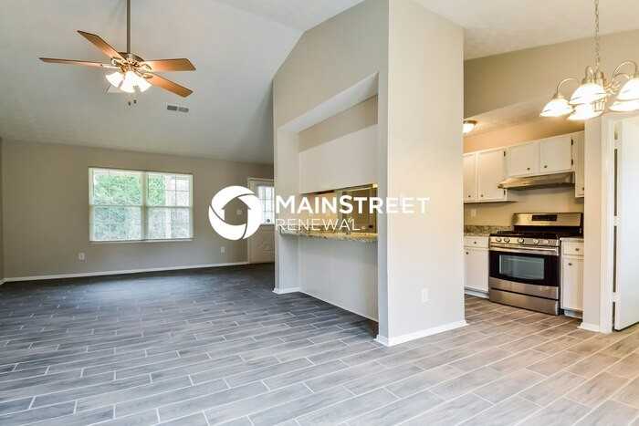 2156 Newbury Rd - Photo 4 of 16