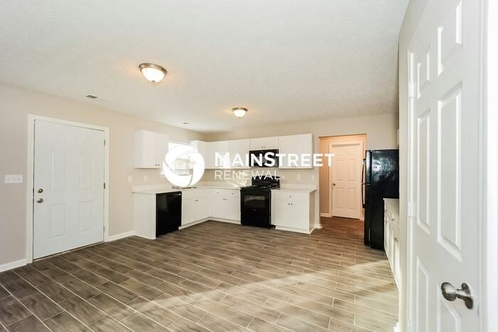 5469 Wexford Pass - Photo 5 of 17