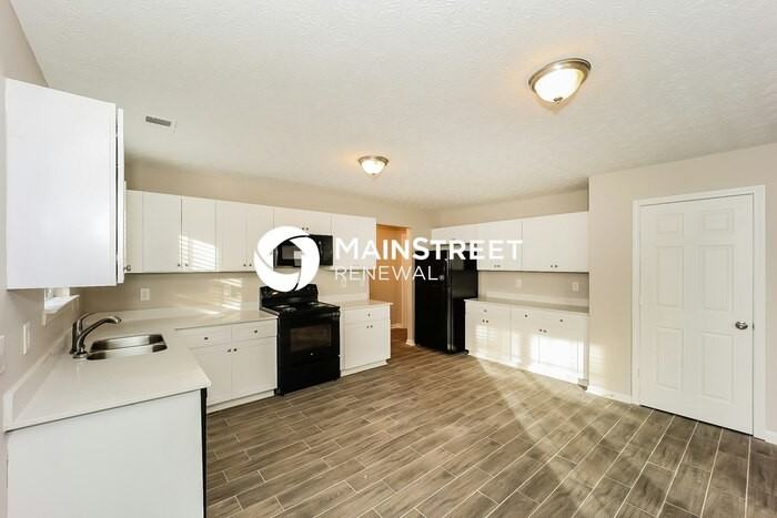 5469 Wexford Pass - Photo 6 of 17