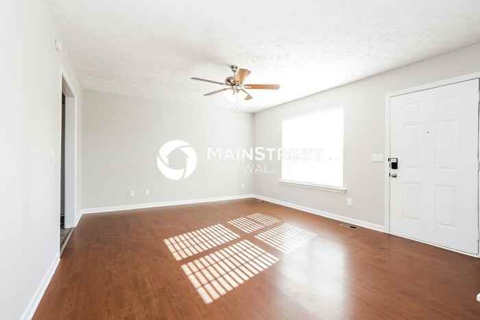 2901 Ridgewood Dr - Photo 3 of 17