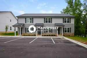 featured image of 492 Rogers Lake Rd E