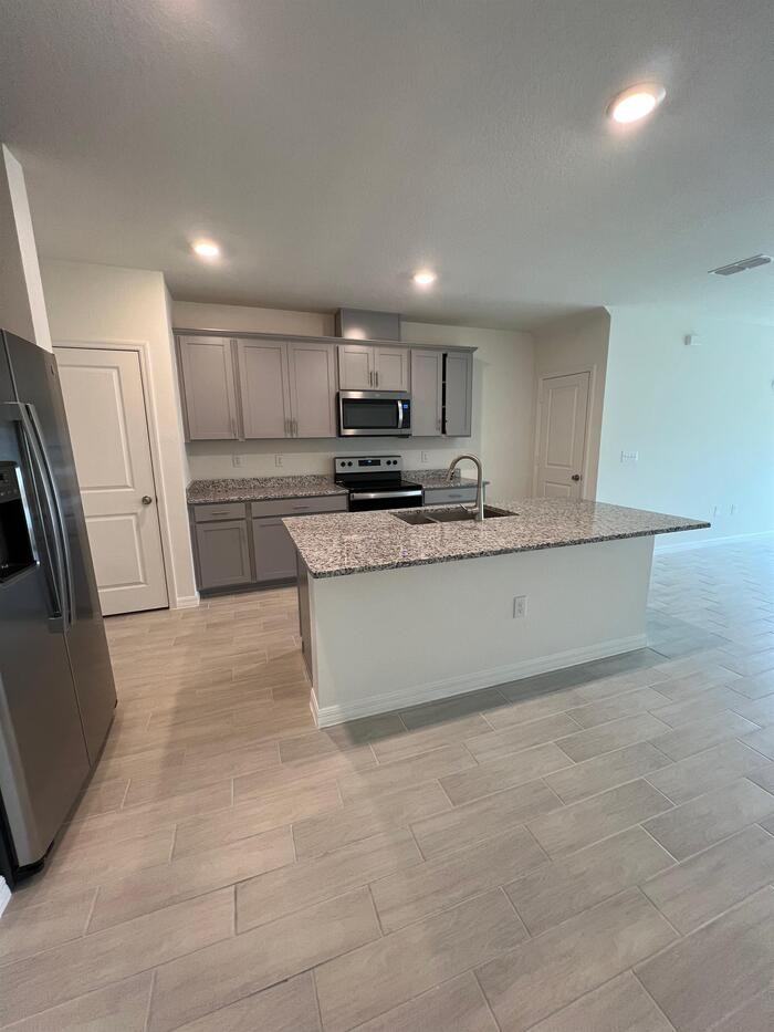 1632 Mirabella Cir #1 - Photo 2 of 7