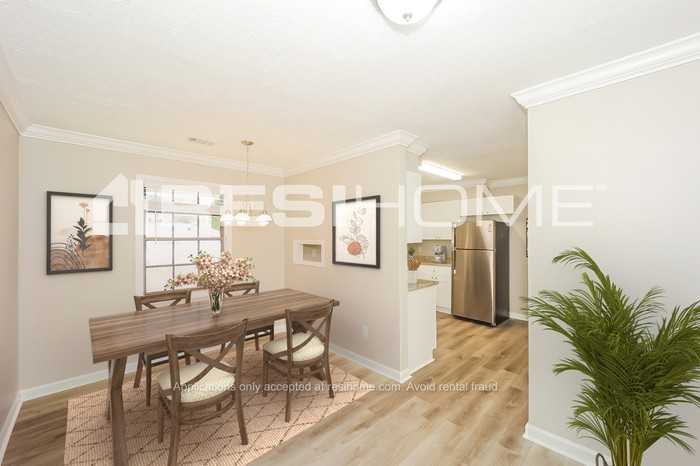 6289 Wellington Ct - Photo 6 of 17