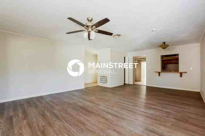 20 20 North 2nd Street - Photo 2 of 16