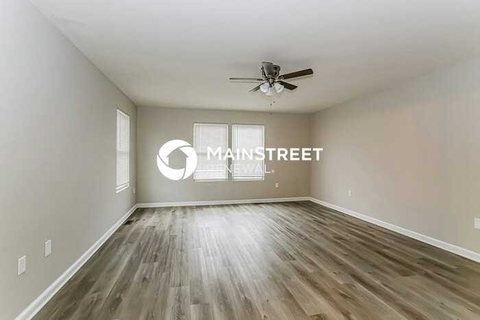 34 Waterman Ave - Photo 3 of 15