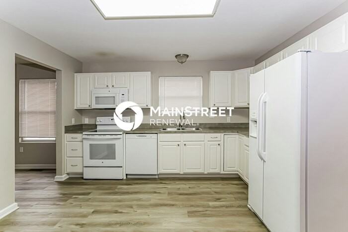 34 Waterman Ave - Photo 5 of 15