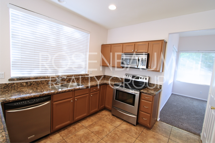 534 South Pueblo Street - Photo 6 of 30