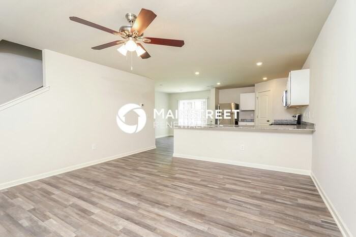 4607 Sweet Bulb Ln - Photo 4 of 17