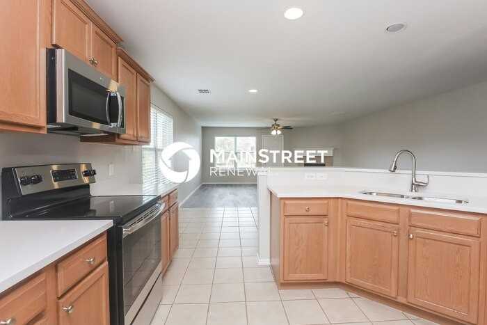 1781 Sierra Trl - Photo 6 of 17