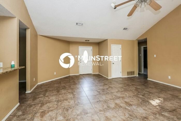 6417 Peggy Dr - Photo 3 of 16