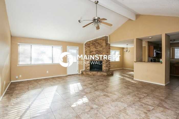 6417 Peggy Dr - Photo 5 of 16