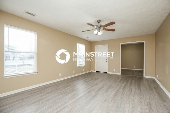 664 Crescent Rd - Photo 3 of 16