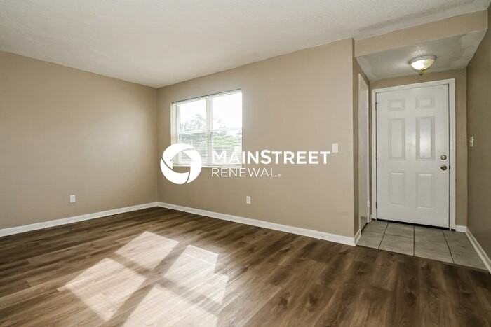 2536 Emily Lane - Photo 2 of 16