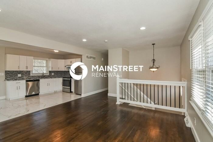 6632 East 134th Street - Photo 4 of 16